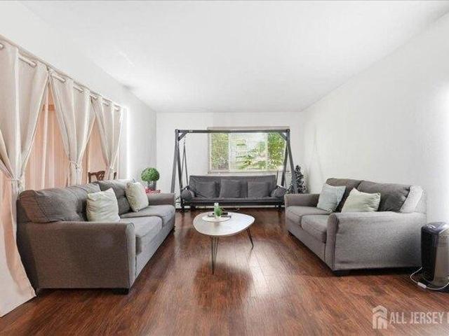 Condo for sale in East Brunswick, New Jersey