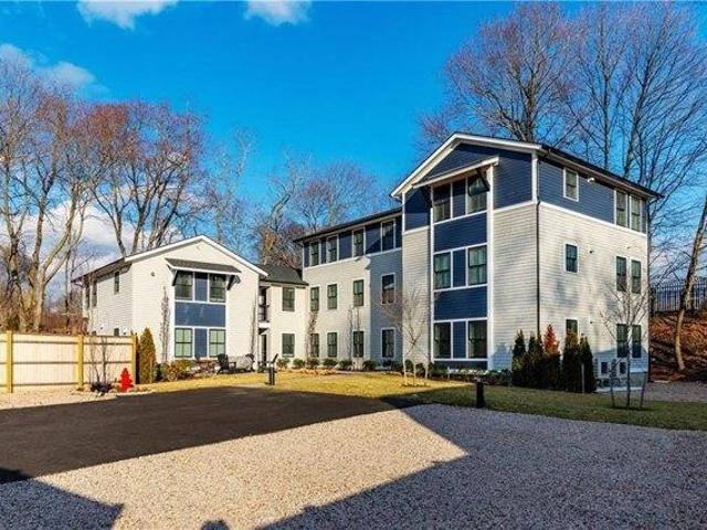 Condo for sale in East Greenwich, Rhode Island