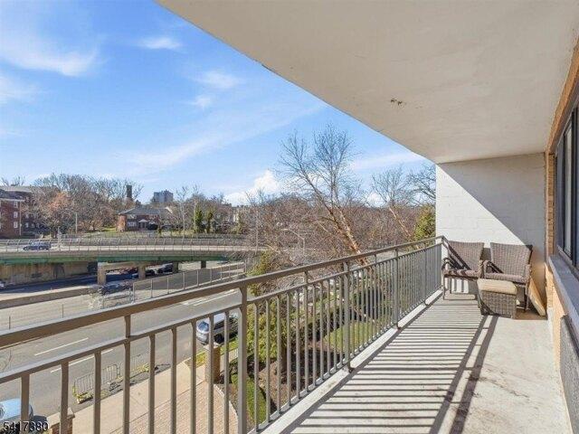 Condo for sale in East Orange, New Jersey