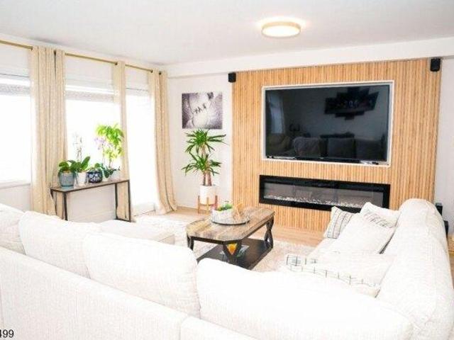 Condo for sale in Elm Park Village, East Orange