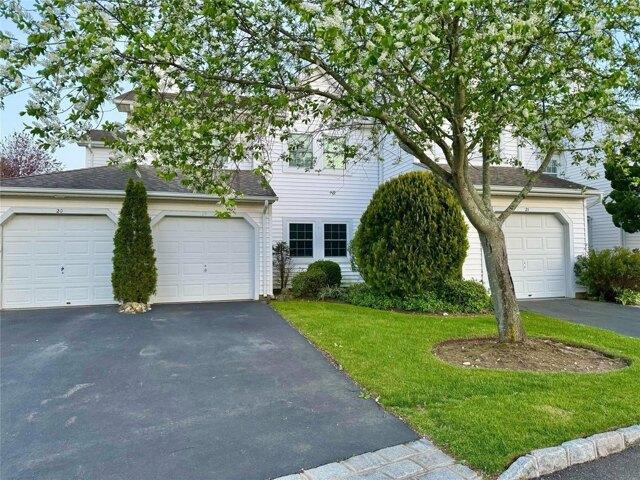 Condo for sale in East Setauket