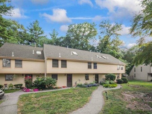Condo for sale in Bristol, Massachusetts
