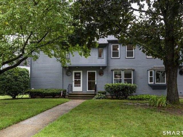 House for sale in Ellington, Connecticut
