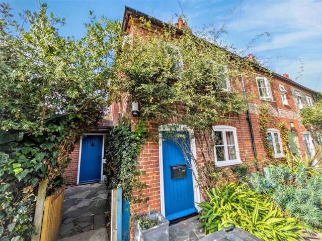 Cottage for sale in Boxgrove, Chichester