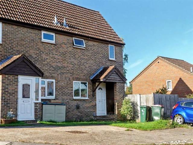 Cottage for sale in Broadfield, Glynde