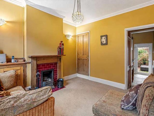 Cottage for sale in Knighton, Leicester