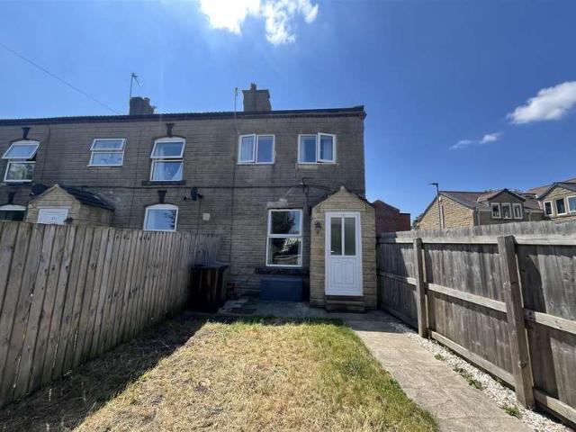 Cottage for sale in Middlestown, West Yorkshire