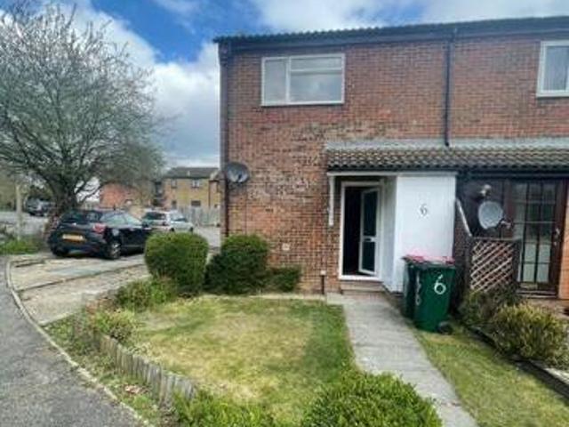 House for rent in Broadfield, Glynde