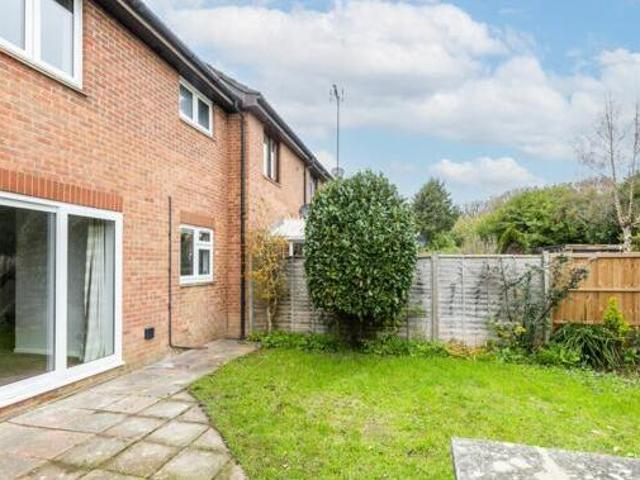 House for rent in Oxted, Hillview