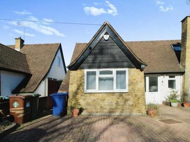 House for rent in London Borough of Harrow, Greater London