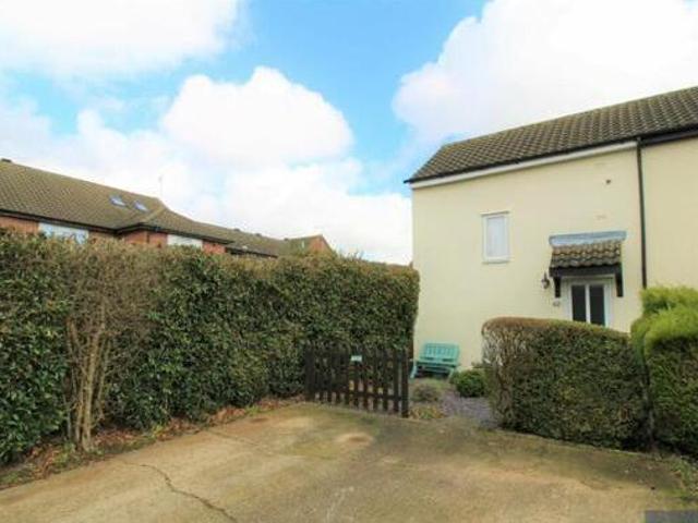 House for rent in Poplars, Shephall