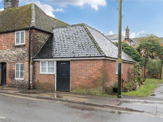 House for sale in Marlborough, Easton Royal