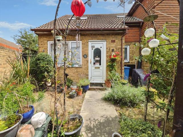 House for sale in Minster-on-Sea, Oad Street
