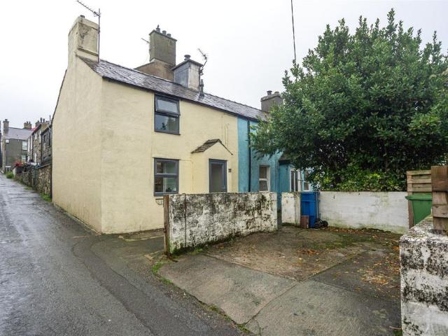 House for sale in Llanllechid, Wales