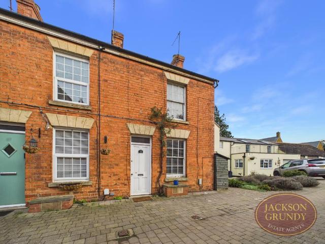 House for sale in Milton Malsor