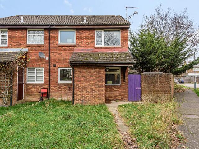 House for sale in Greater London
