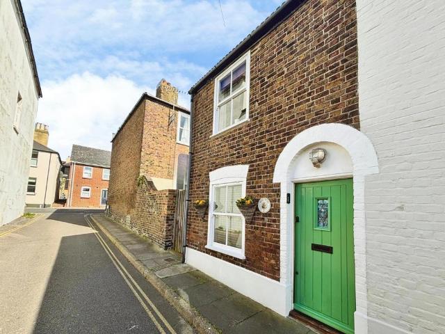 House for sale in Middle Deal, Ash