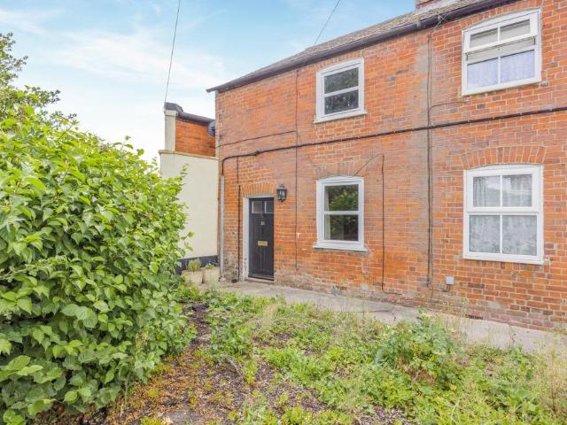 House for sale in Devizes, Wiltshire