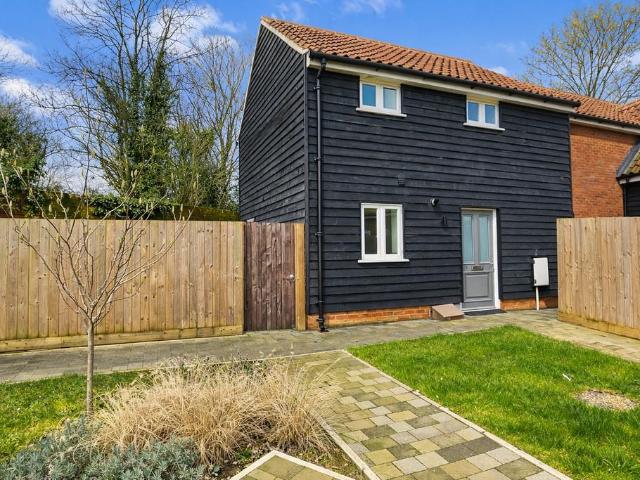 House for sale in Chipping Hill, Essex
