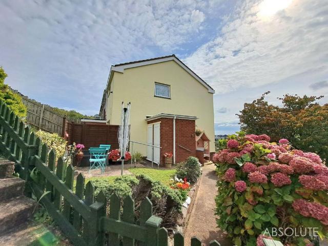 House for sale in Tweenaways, Livermead