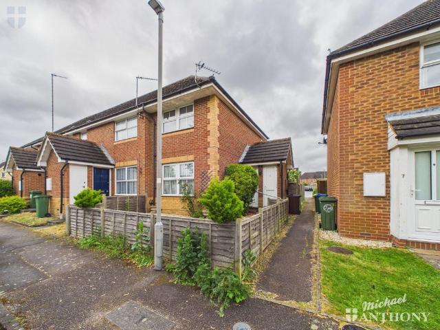 House for sale in Stoke Mandeville, Isle Of Man