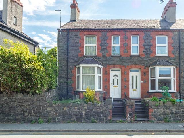 House for sale in Bangor, Wales
