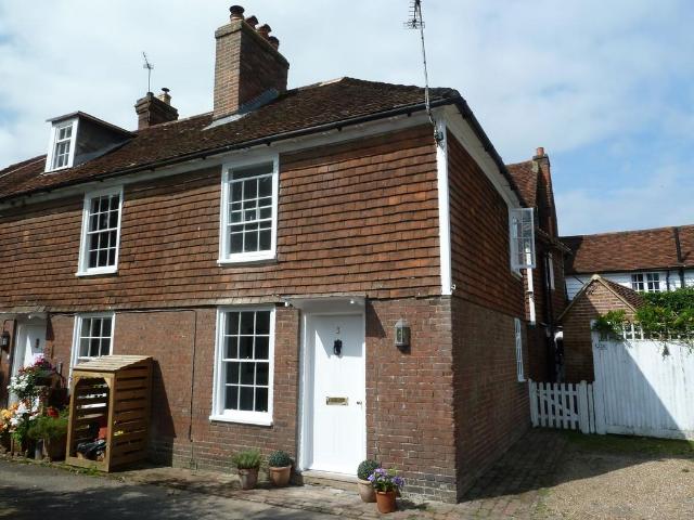 House for sale in Cranbrook & Sissinghurst, Sandown Park
