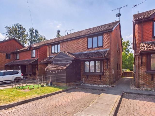 House for sale in Farnborough, Hampshire