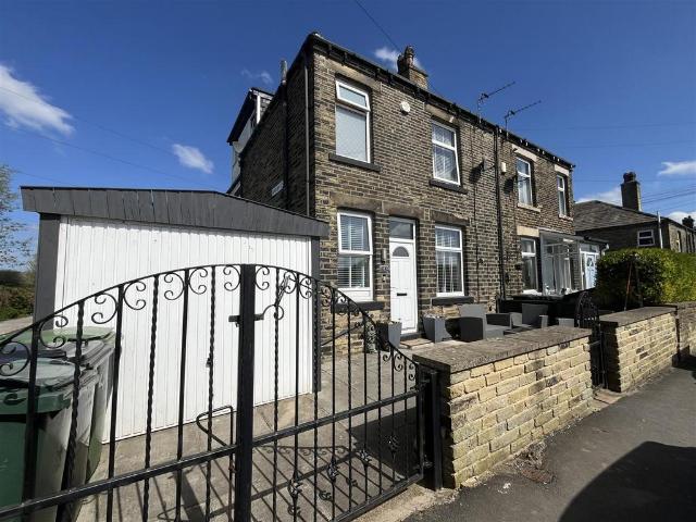 House for sale in Lower Wyke, Isle Of Man