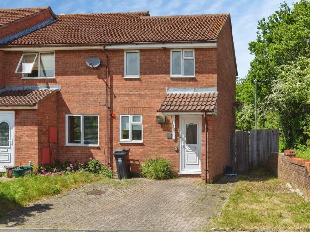House for sale in Bradley Stoke, Patchway