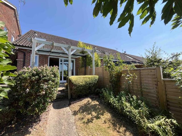House for sale in Bromsberrow Heath, Gloucestershire