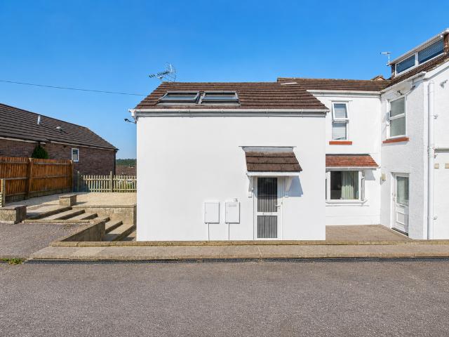 House for sale in Denecroft, Bromsberrow Heath