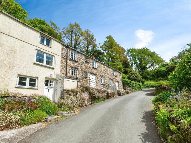 House for sale in Polruan, Cornwall