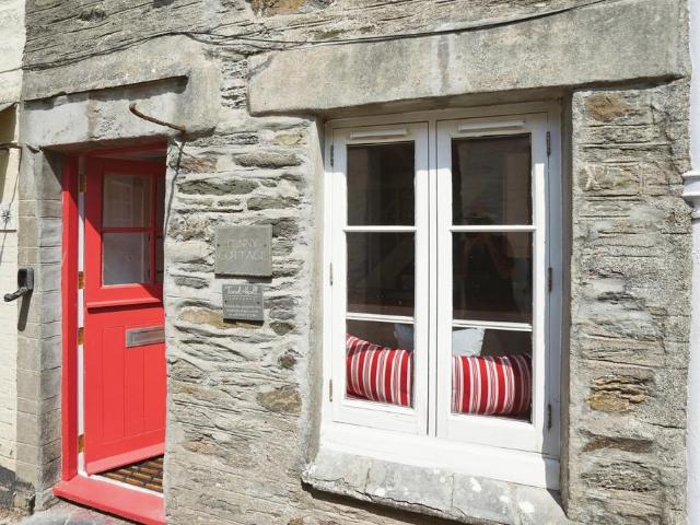 House for sale in Polperro, Cornwall
