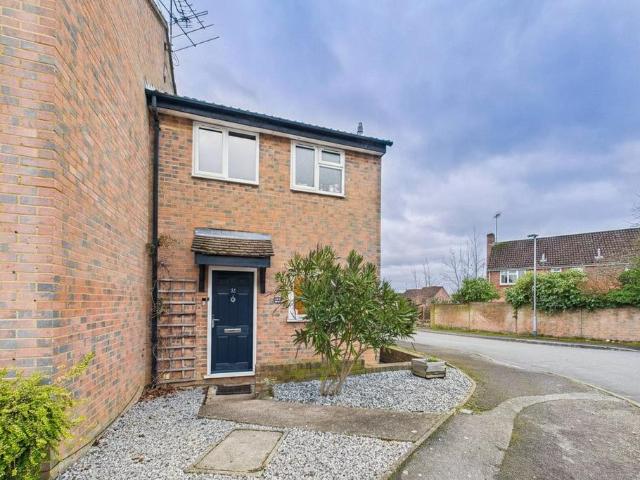House for sale in Emmbrook, Wokingham