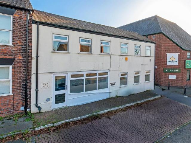 House for sale in Frodsham, Cheshire