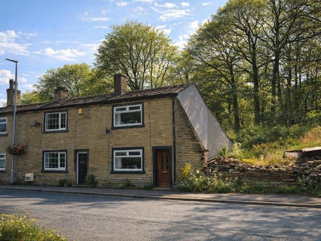 House for sale in Ovenden, Halifax