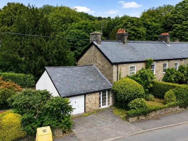 House for sale in Llanharan, Wales