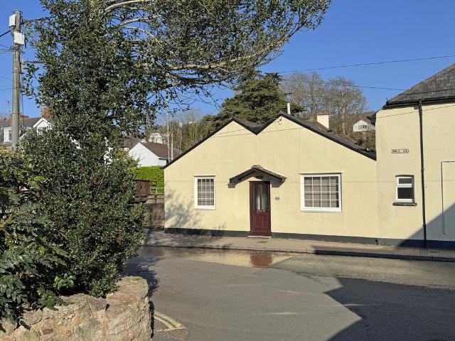House for sale in Budlake, Devon