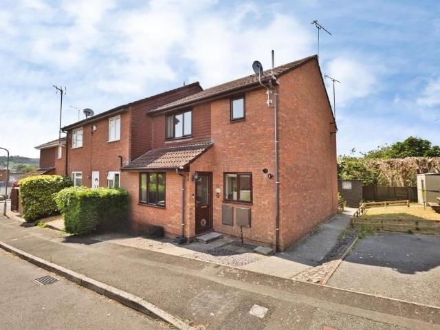 House for sale in Yeovil, Somerset