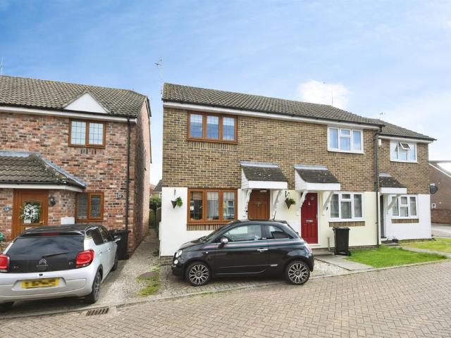 House for sale in Queens Park, Billericay