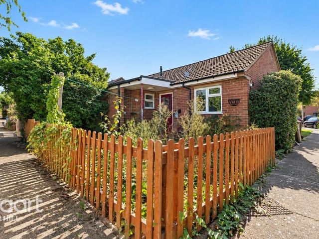 House for sale in Fenstanton, Huntingdonshire