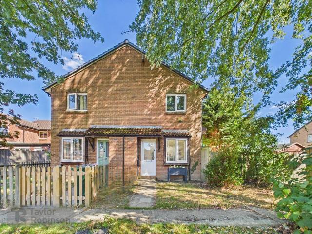 House for sale in Glynde, West Sussex