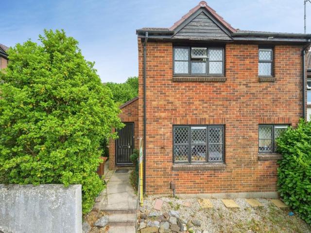 House for sale in Roborough, Strode