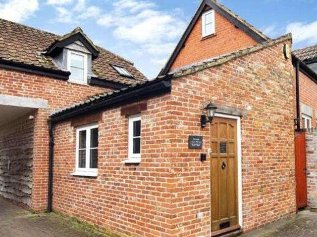 House for sale in Devizes, Wiltshire