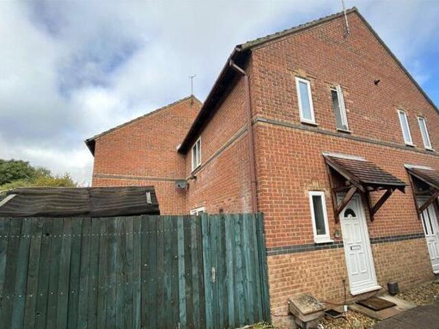 House for sale in Spring Vale, Hampshire