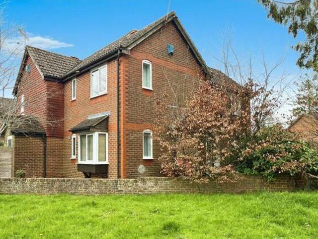 House for sale in Hawkenbury, Sandown Park