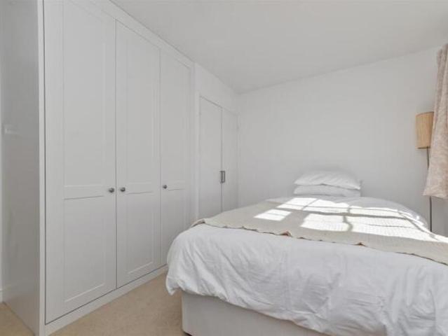 Cottage for sale in Wilstone, Pouchen End