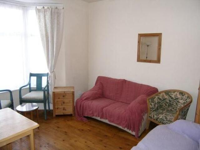 House for rent in Sydenham, Warwick