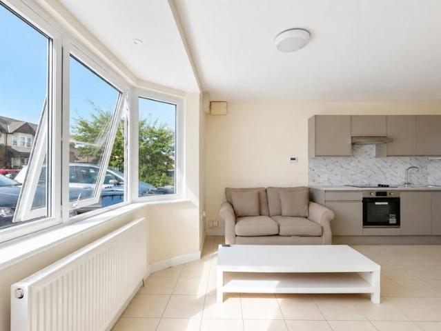 House for rent in Florence Park, The Slade
